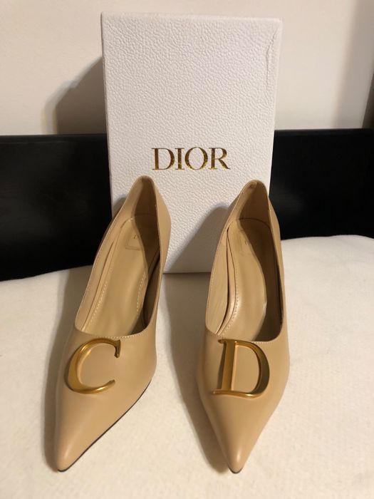 Pantofi Dior , calitate premium , pe stoc , noi , 40