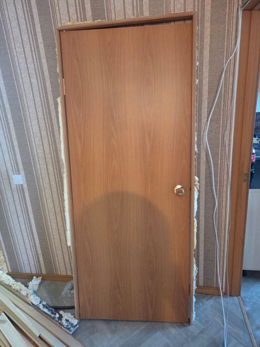 Продам 3 Двери разных размеров