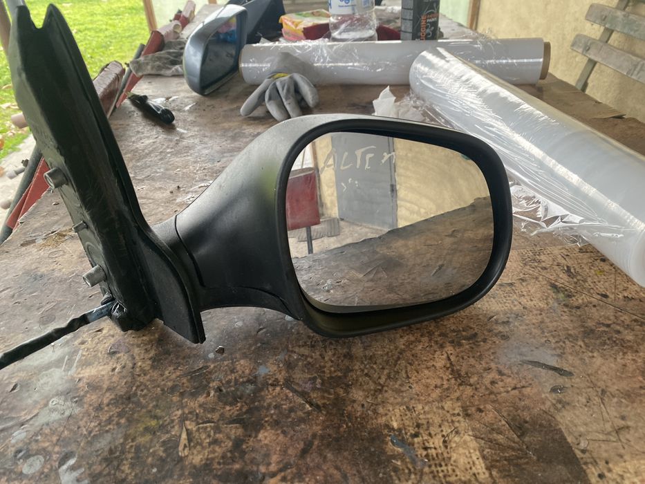 Дясно огледало за сеат алтеа хл