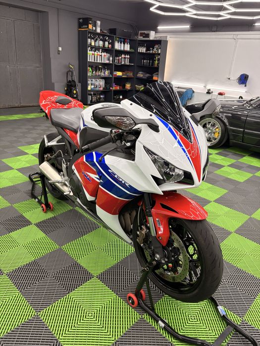 Honda cbr 1000rr SC59