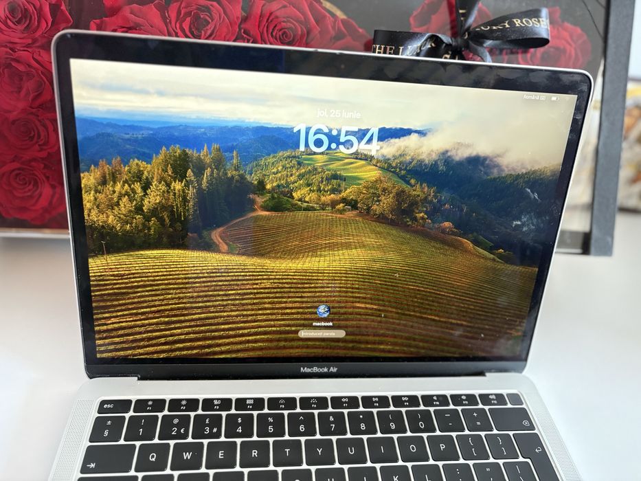 MacBook Air 13” 2018 – Intel i5