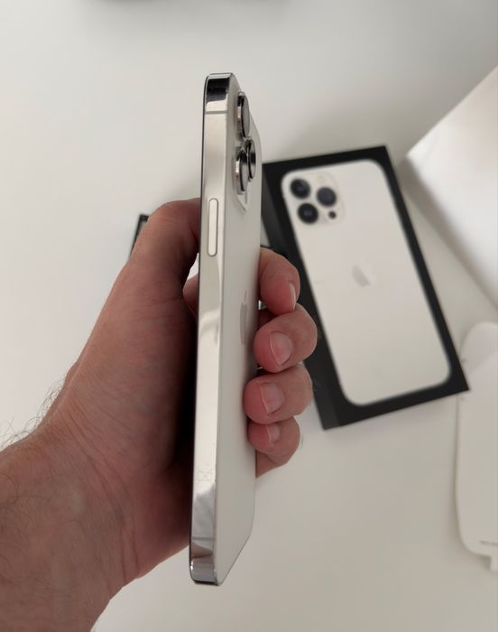 Iphone 13 Pro Max / 256 gb / Silver / Cadou 4 huse