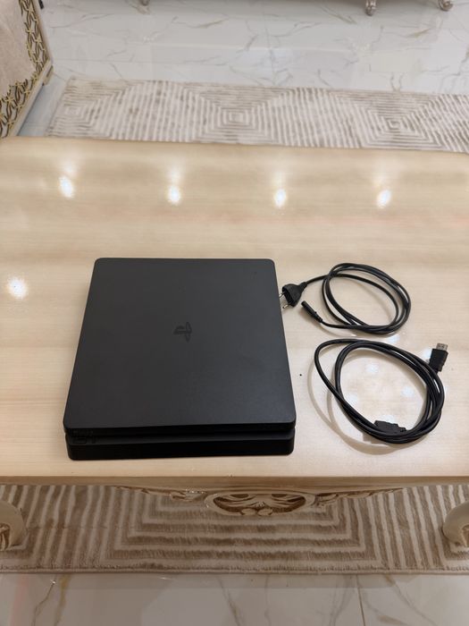 playstation 4 slim