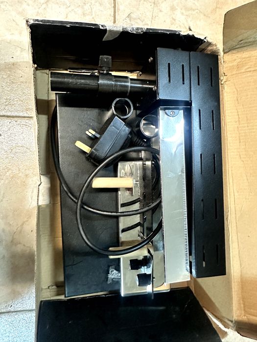 Раклет грил / уред за разтопяване на сирена – полу професионален