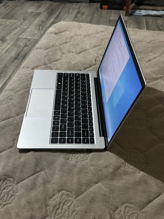 Ноутбук HYDRA для работы-учебы