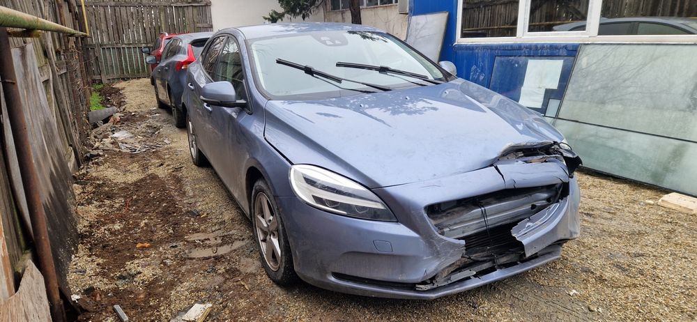 Volvo V40 2020 Avariat