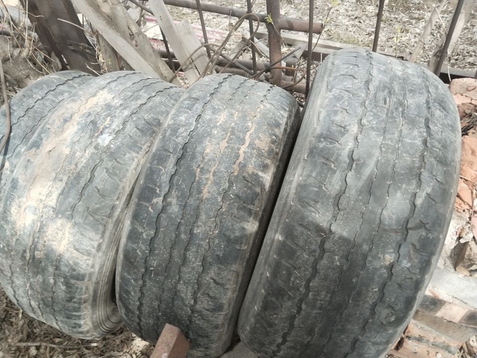 Шины на джип 4 штуки