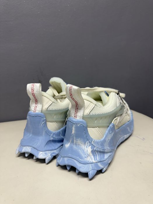 Off-White Odsy 1000