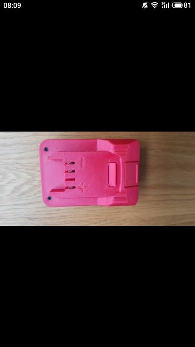 Продавам преходници за батерии parkside x20