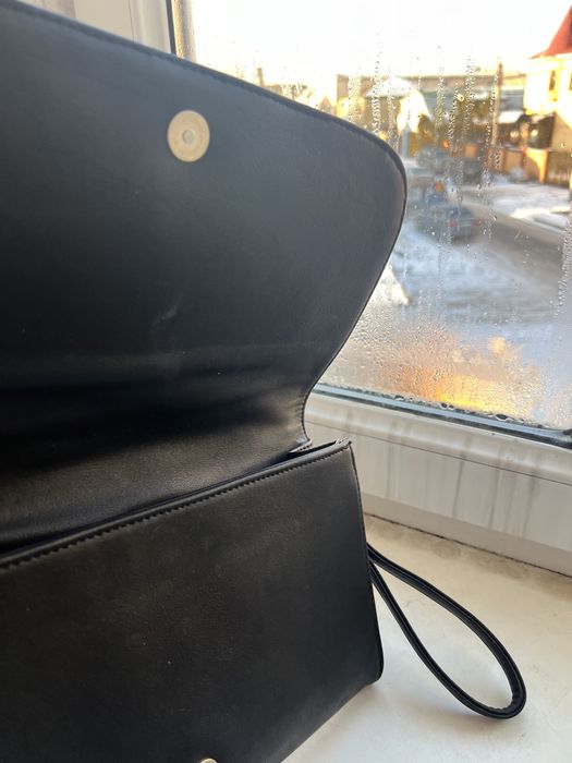 Продам сумочку барсетку