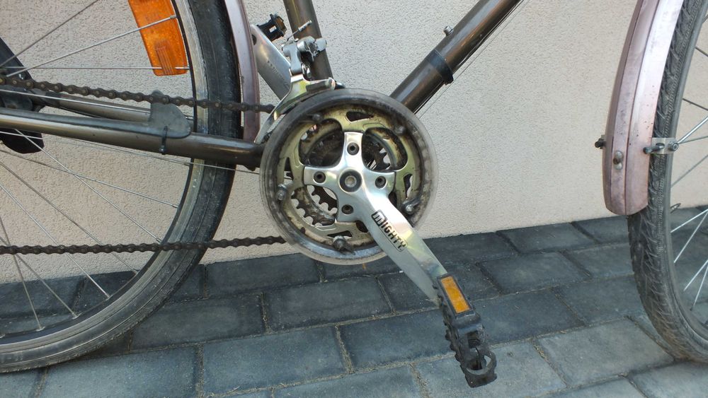 Bicicleta barbati ENIK, roti 28x1,50, schimbatoare SHIMANO, 21 viteze.