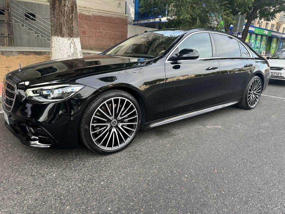 Mercedes-Benz S 500 4MATIC