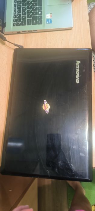 Ноутбук... lenovo