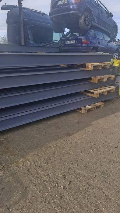 Vand structuri metalice schimb cu auto