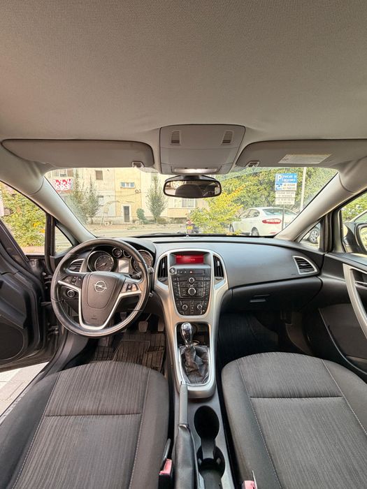 Opel Astra J 1.7 CDTI