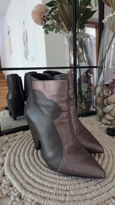 Ghete dama piele naturala model Modern Western