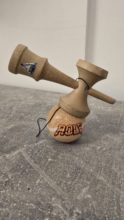 Kendama Krom Rolf Pro Model