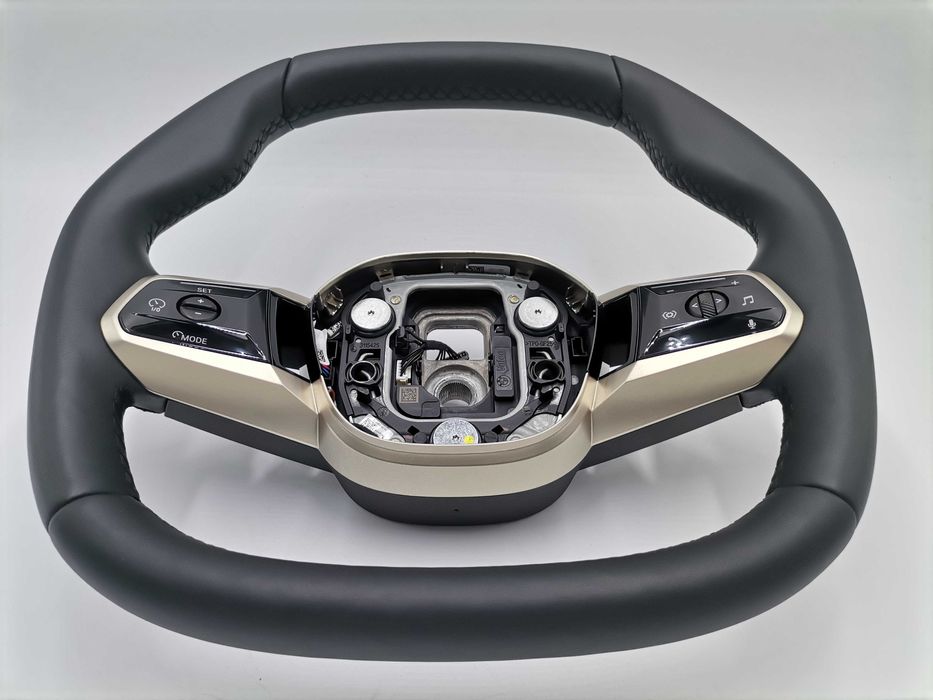 Волан 116км оригинален мултифункционален волан BMW iX I20