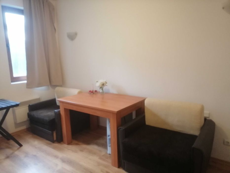 Дава се под наем Едностаен апартамент в Банско - 25 кв.м за 200 € - Снимка #3