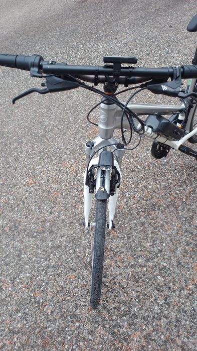 Bicicleta Giant Aspiro Hybrid
Este modificata, perfect funcțională!!!