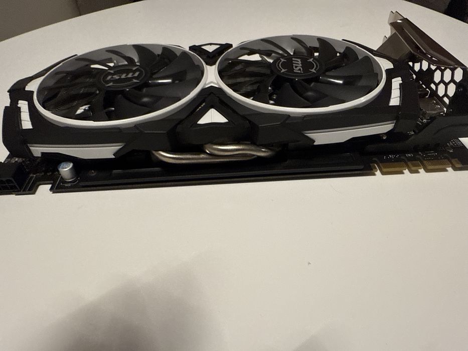 Placa video MSI Geforce GTX 1070 ti armor