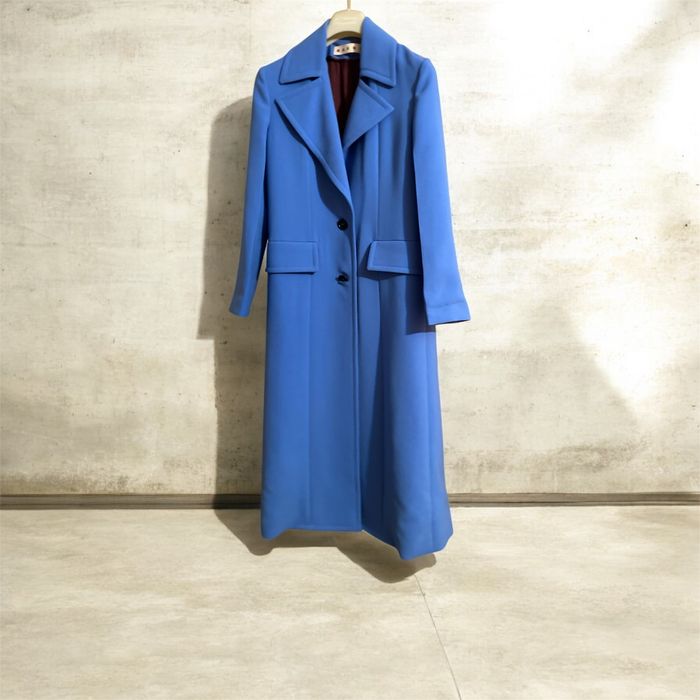 Удлинненое пальто. Италия