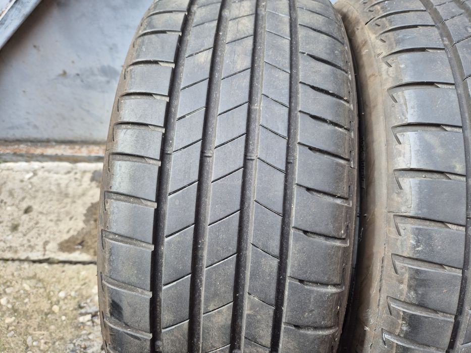 4бр летни гуми Бриджснон туранца 205-55-16/ 51-2023/ 6.5ж-6.8мм