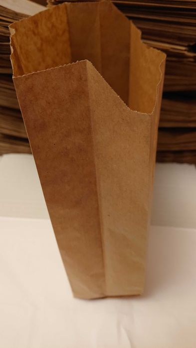 Ambalaj-pungi hartie panificatie/brutarie/covrigarie/patiserie.