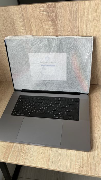 Apple MacBook Pro 16 2021год 16.2”/ 12гб/ SSD 1024гб