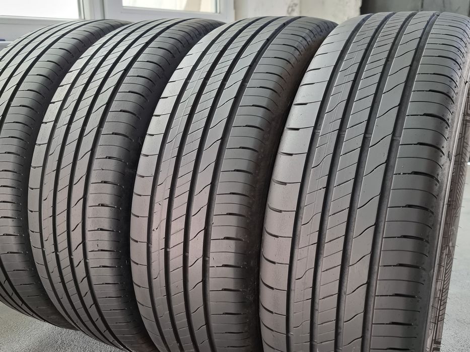 "Dot 23/24" 215/65/16 Goodyear 4Броя: 220€ 6.5мм