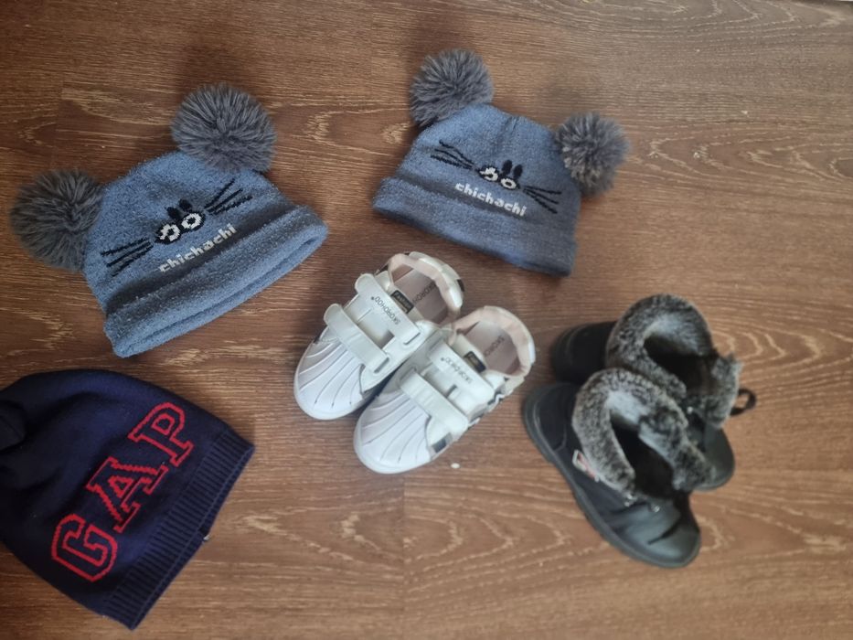 Цена за все Кеды кроссовки 30 размер Новий 
Сапог 30 размер как новый