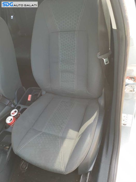 Scaun Textil Fara Incalzire Stanga Fata Sofer Manual Ford Fiesta Mk 6 2008 - 2012 [Q3920]