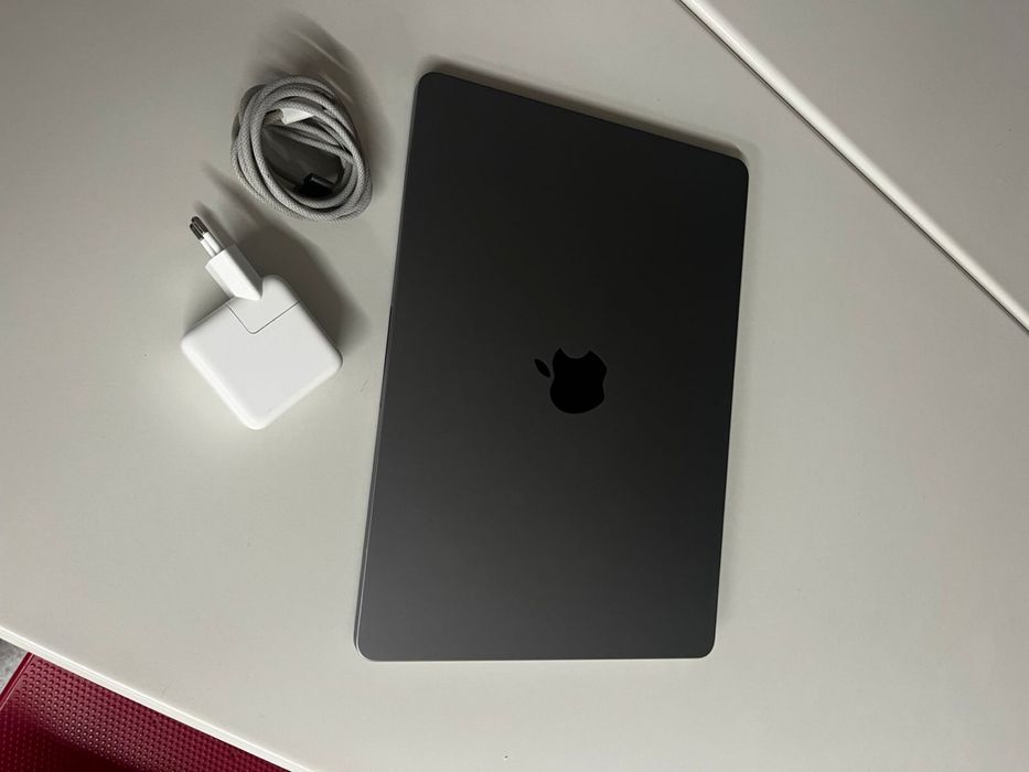 Macbook air m2 2022