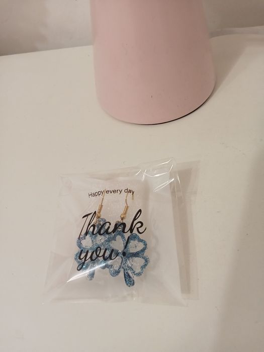 Серьги нежные продам