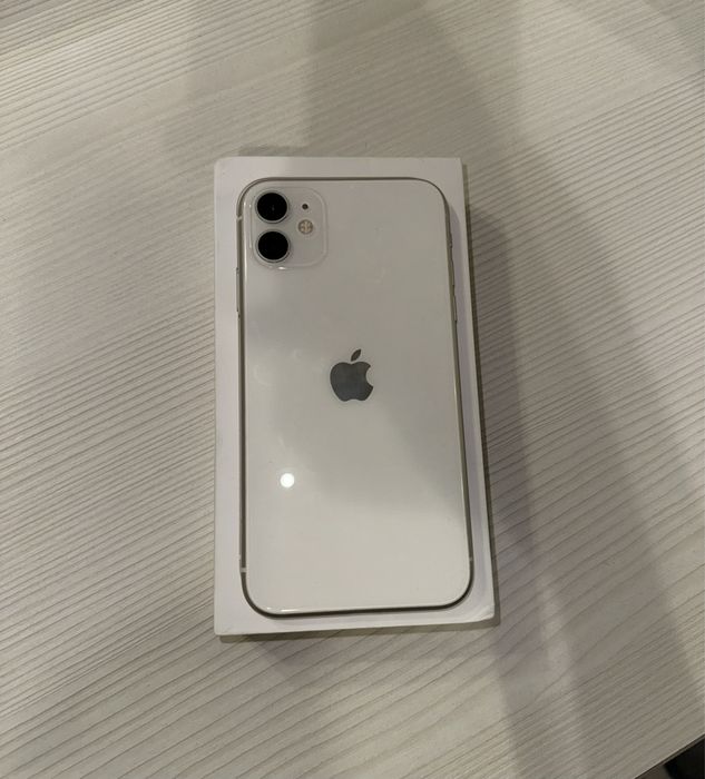 Продам Iphone 11