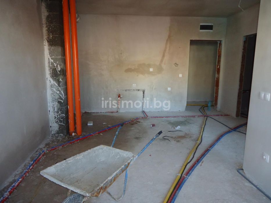 Продава се Двустаен апартамент в София, Студентски град - 68 кв.м за 1114 €/кв.м - Снимка #2