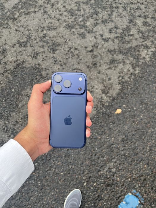 Продам Iphone 17 Pro 256gb 97% E-sim