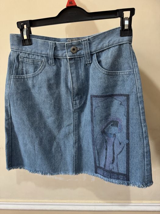 Юбка Канишка        .