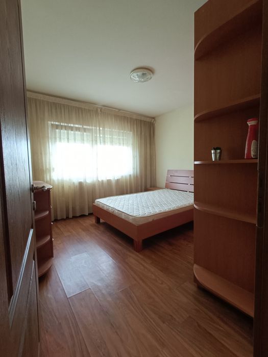 Ap 3 camere de vanzare
