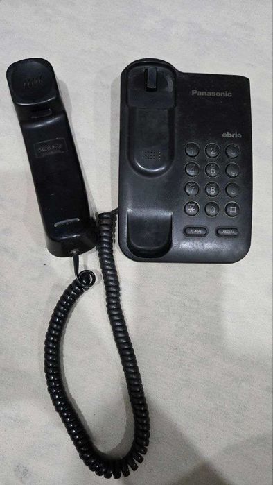 Domashniy telefon Panasonic
