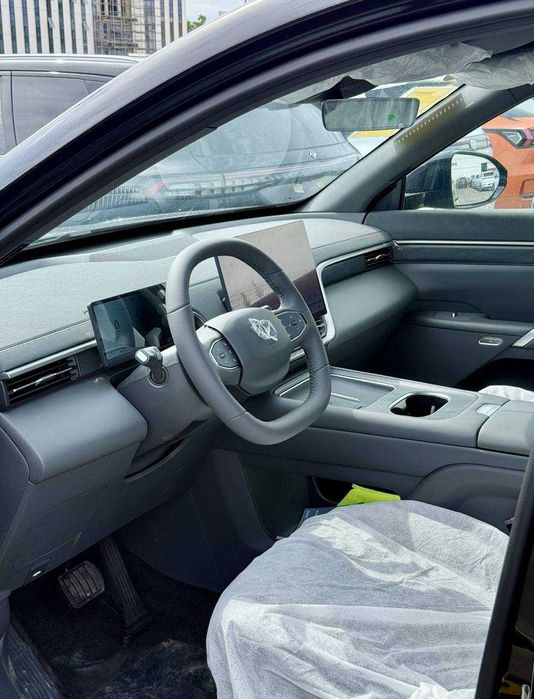 Dongfeng 008 ultra 9.000$