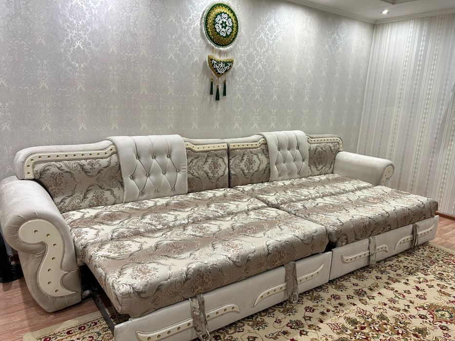 Продам диван в хорошем состоянии