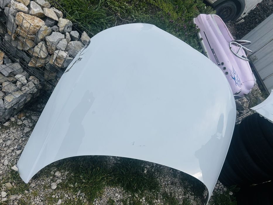 Преде. Капак Audi A1 2014