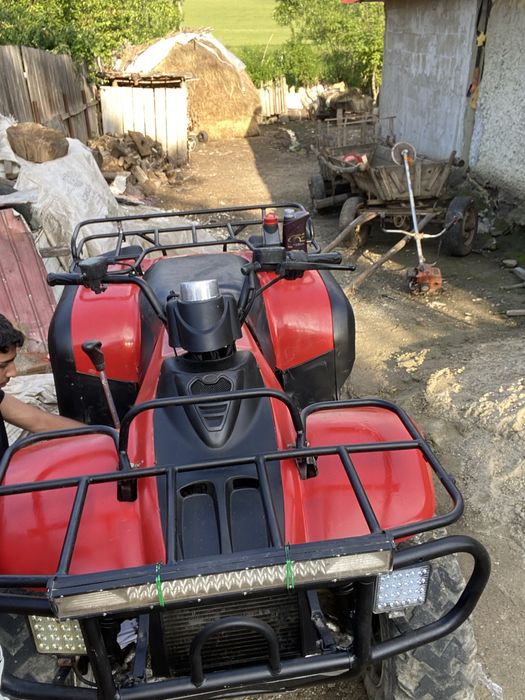 Vand Atv Linhai de 300cc