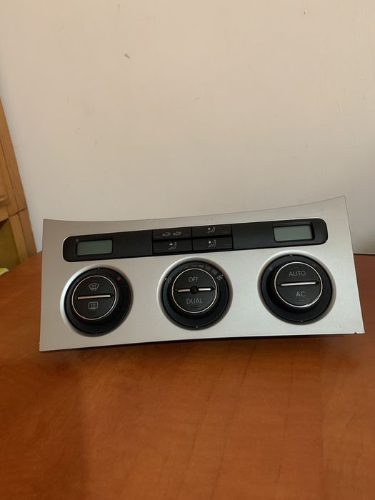 Panou comandă climatronic Passat b6