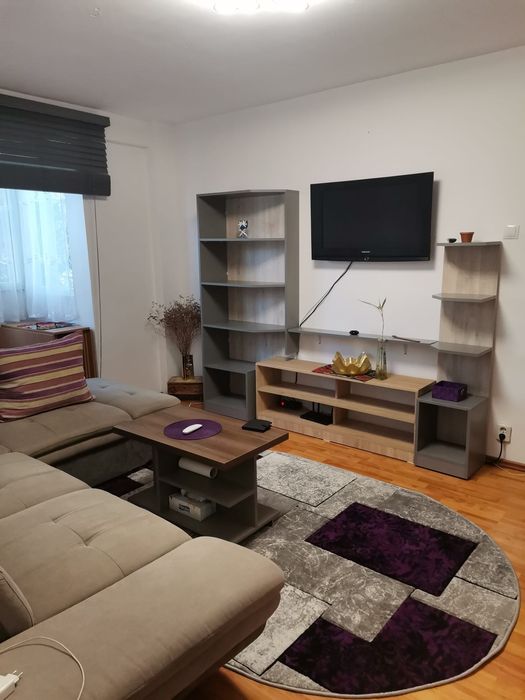 Apartament 2 camere de Inchiriat