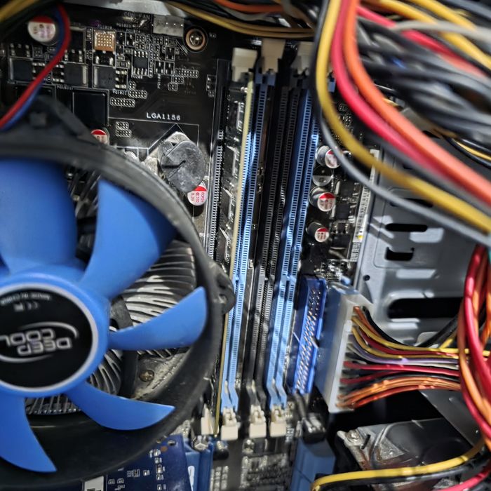 Продам 44 тыс центр