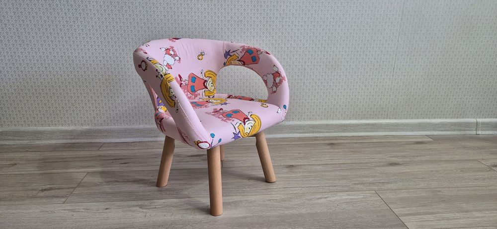 Детский стол и стульчик