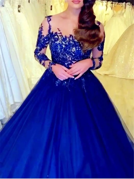Синее шикарное вечернее платье