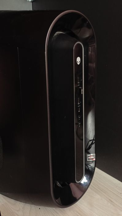 Desktop gaming Dell Alienware  Aurora R10, RTX2080ti, Ryzen 9, 3950x